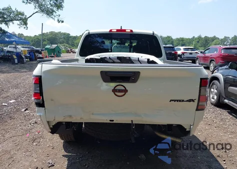 2024 Nissan Frontier Pro-4X 4X4 z USA, uszkodzony, nr VIN 1N6ED1EKXRN663924